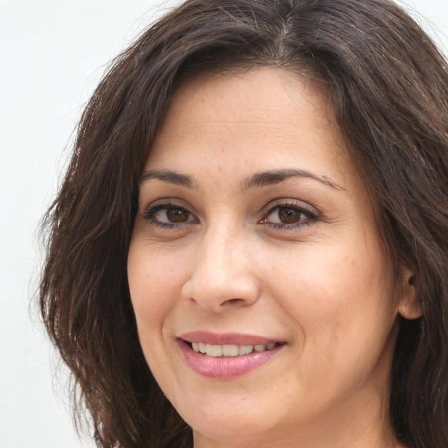 Portrait de Inès Queffélec, responsable pédagogique Vortic